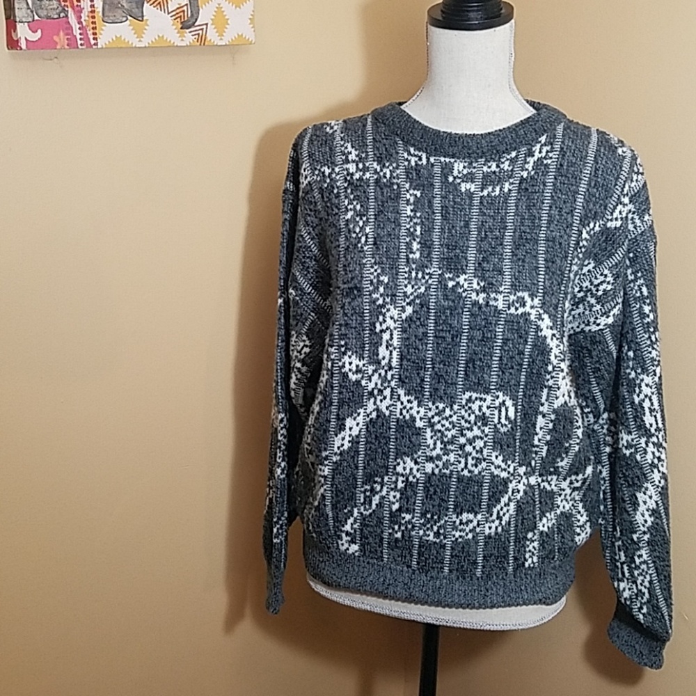 Vintage Grey and white medium dad sweater